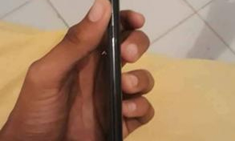 Troco Moto G6 4Gb/64...