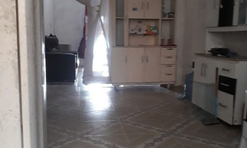 Vendo Uma Casa Em Ar...