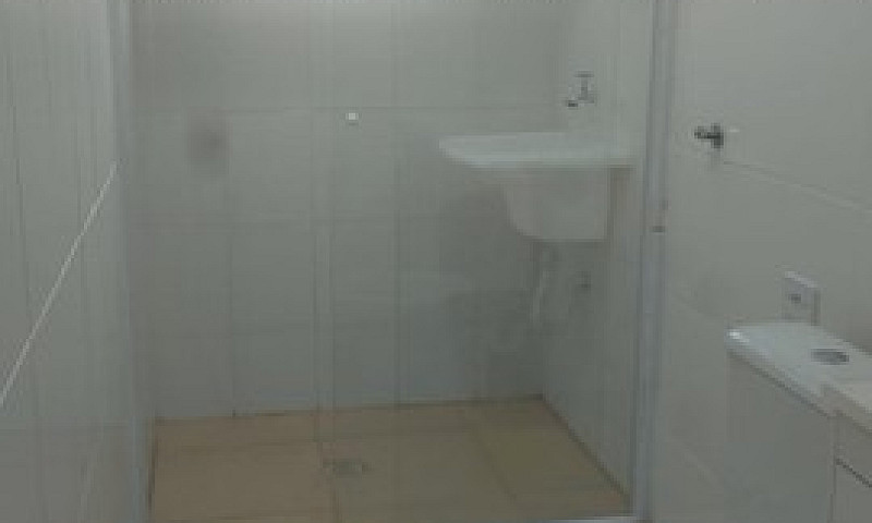 Alugo Casas De 2 Côm...