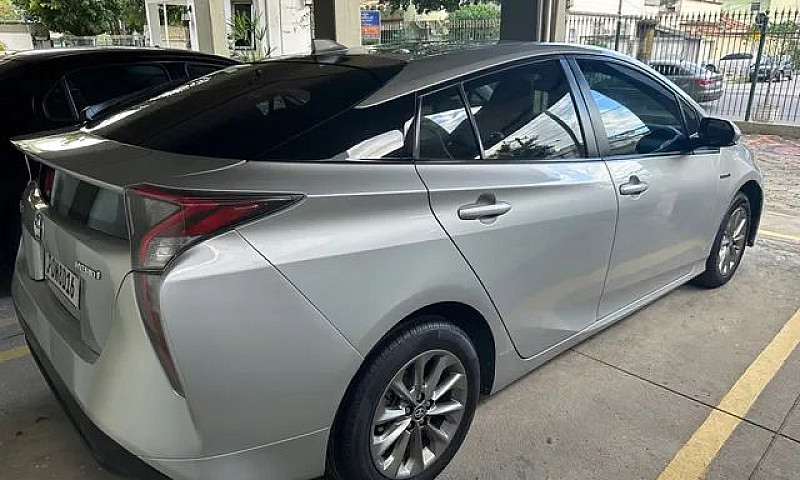 Toyota Prius Híbrido...