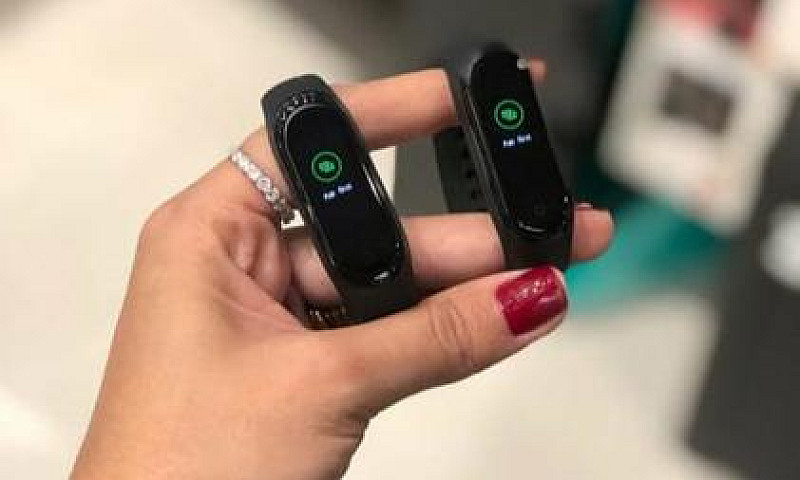 Mi Band 4...