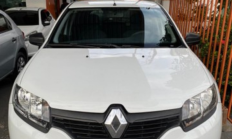 Renault Sandero Auth...