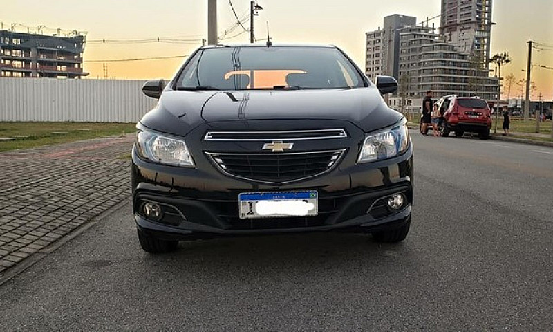 Gm- Chevrolet Onix L...