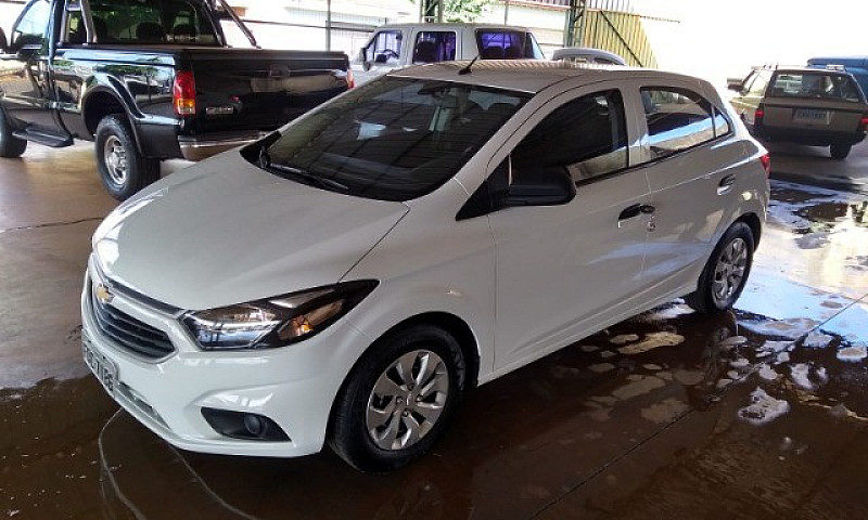 Chevrolet Onix Joy 2...