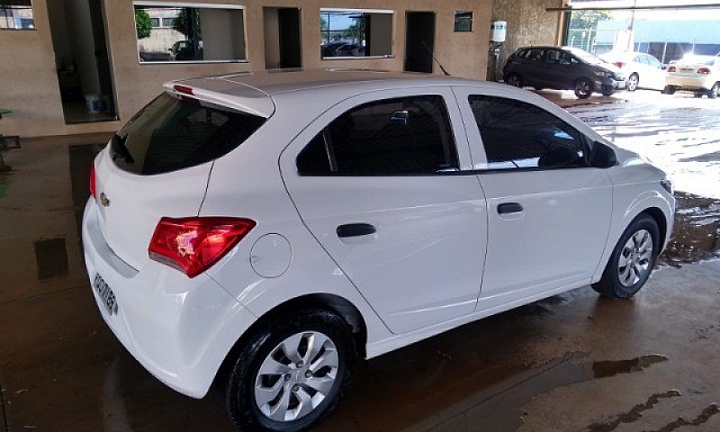 Chevrolet Onix Joy 2...