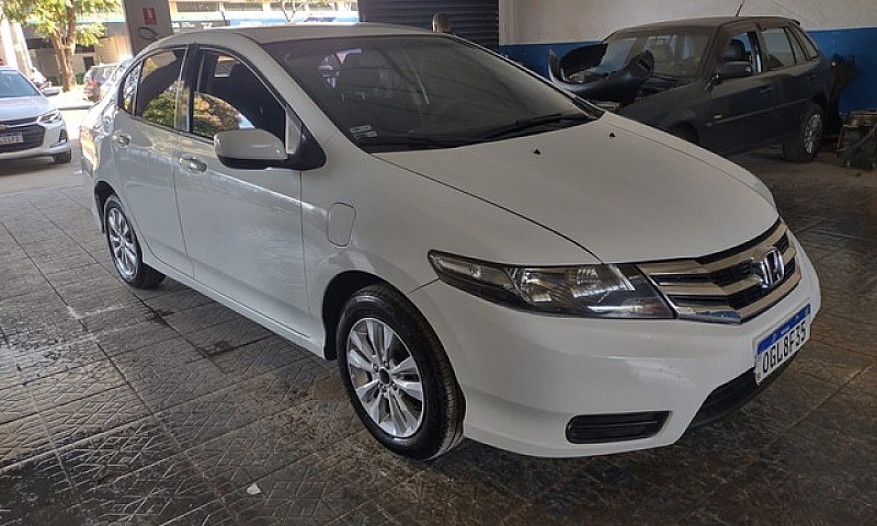 Honda City...