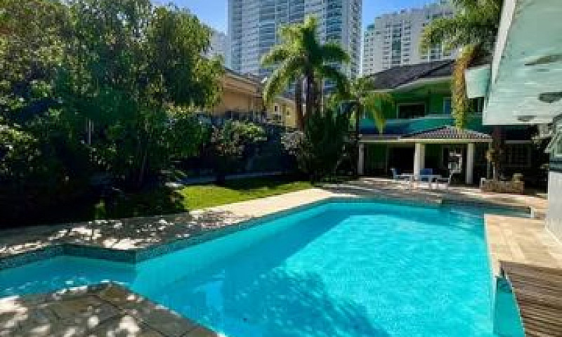 Casa Em Condominio P...