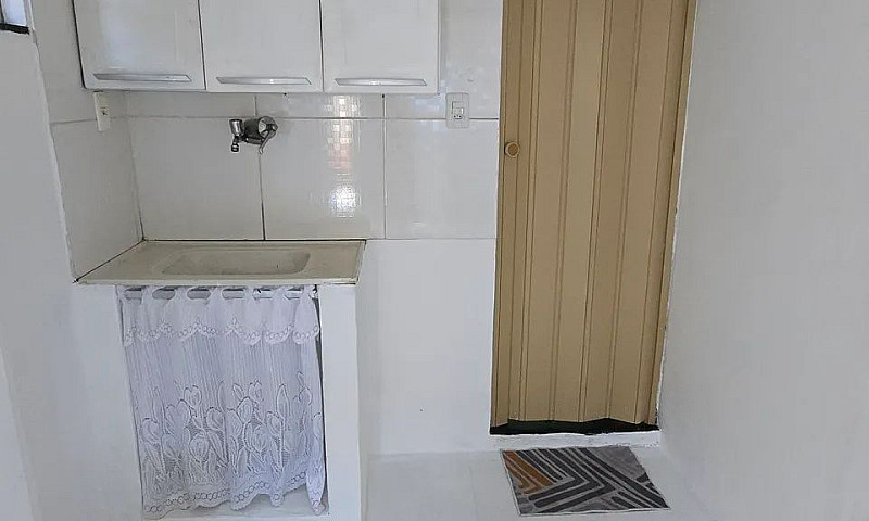 Aluga-Se Kitnet  Na ...