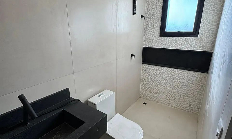 Casa De Condomínio P...