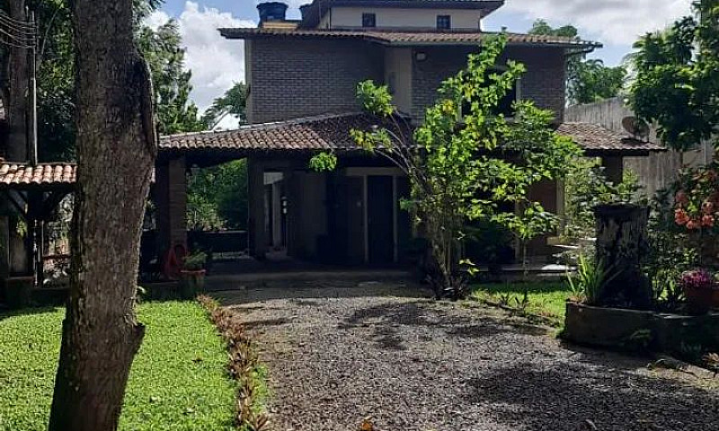Casa Em Condomínio F...