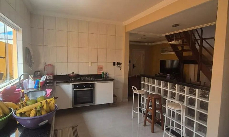 Excelente Casa 3/4 E...