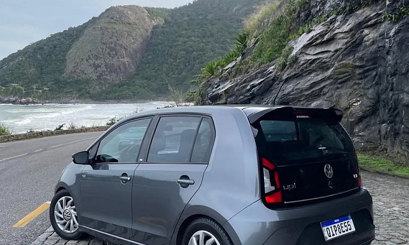 Volkswagen Up! High ...
