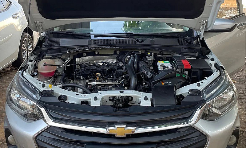 Chevrolet Onix Hatch...
