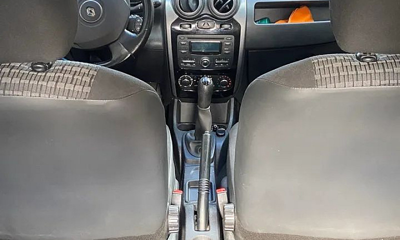 Renault Sandero Expr...