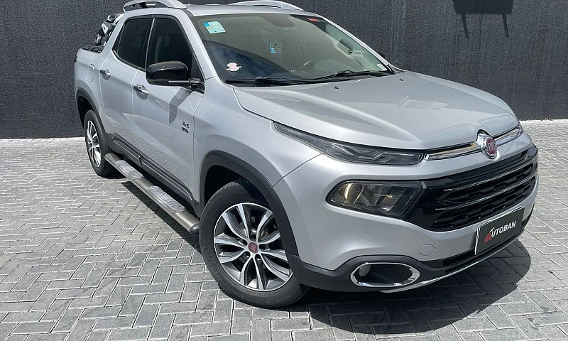 Fiat Toro Volcano 2....