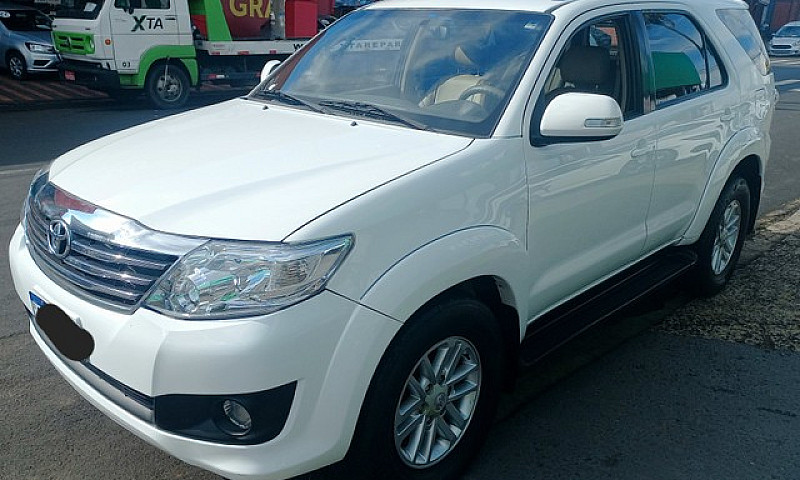 Hilux Sw4 Sr 2.7 Ofe...
