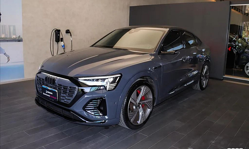Audi E-Tron Sportb. ...