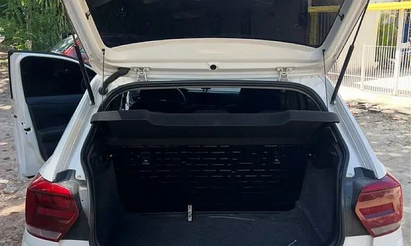 Volkswagen Polo 1.0 ...