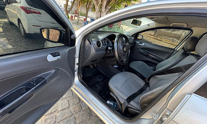 Volkswagen Gol Geraç...