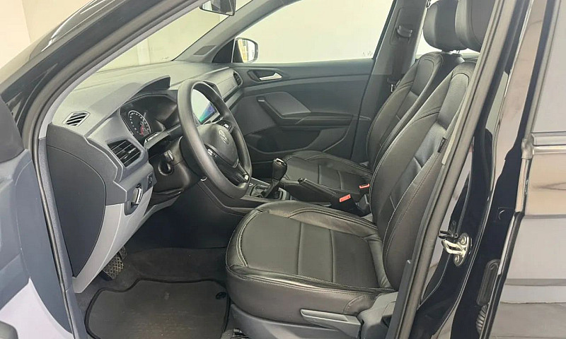 Volkswagen T-Cross S...