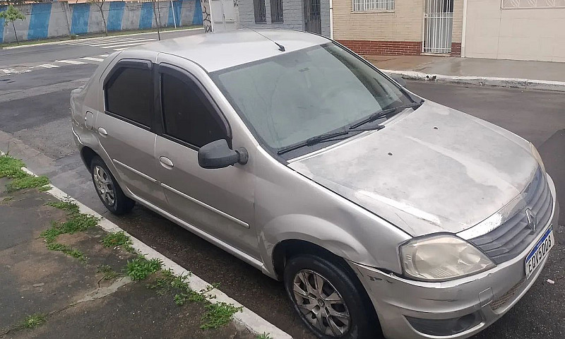 Renault Logan Expres...