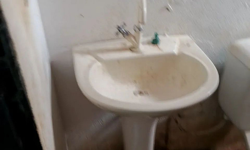 Casa Alugo...