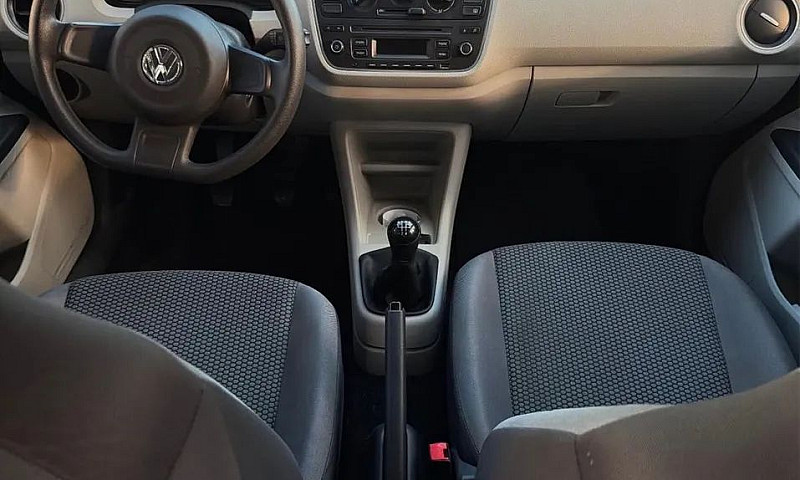 Volkswagen Up! Move ...