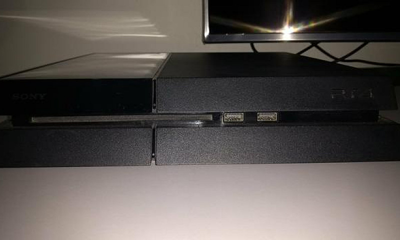 Vendo Ps4 Fat 500Gb...