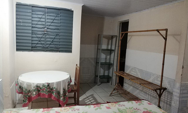 Suíte Mobiliada Para...