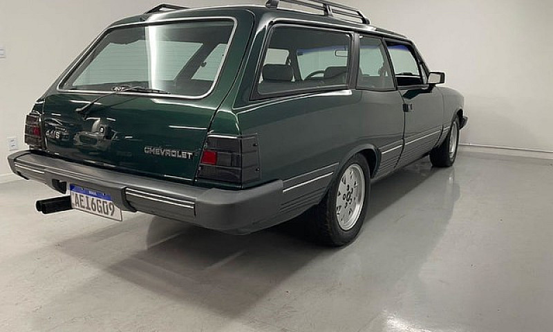 Chevrolet Caravan Di...
