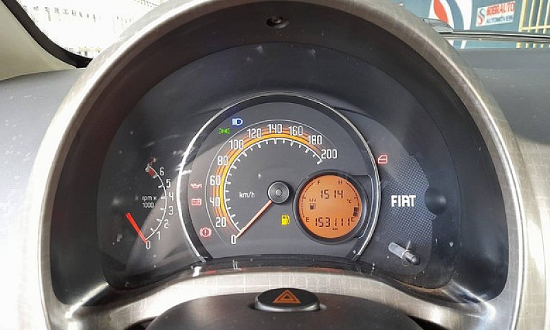 Fiat Uno 2010/2011 1...