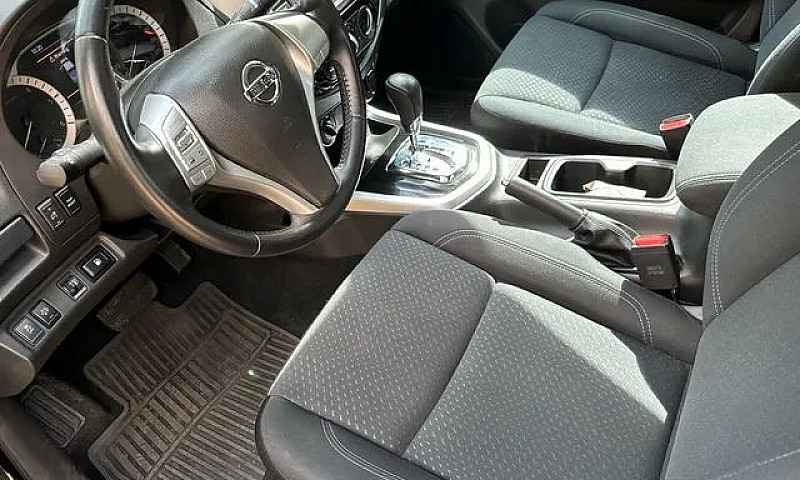 Nissan Frontier Atta...