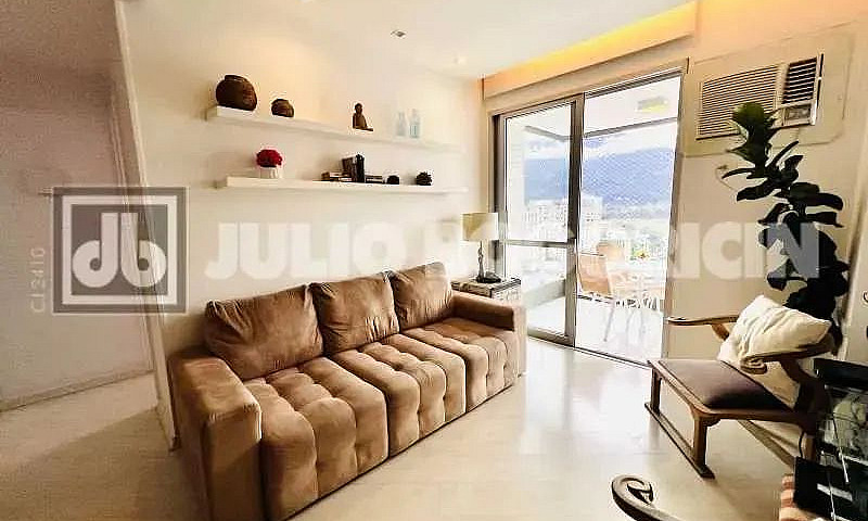 Apartamento À Venda ...