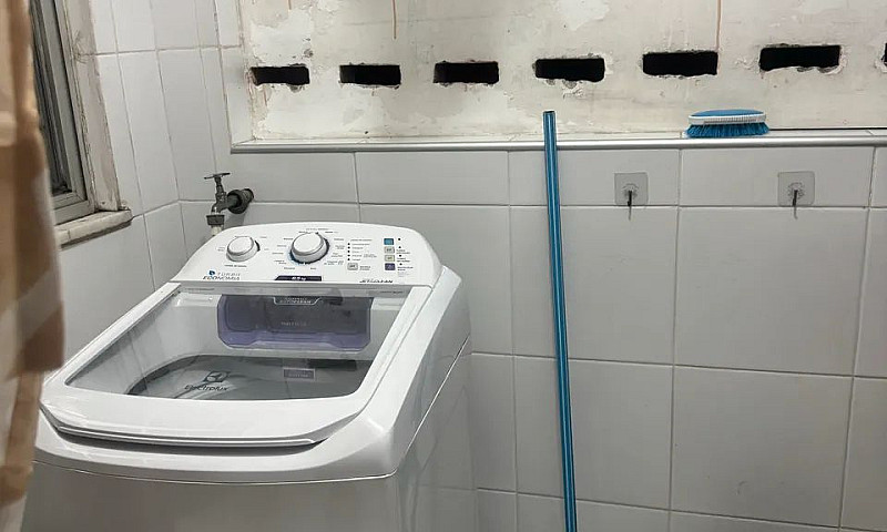 Apartamento Novo Tem...