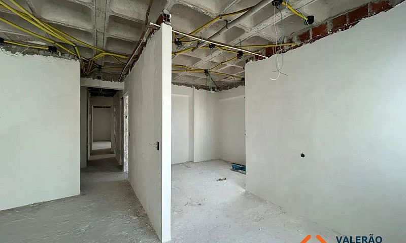 (Rcr) Andar Alto | 4...