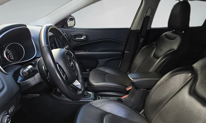 Jeep Compass Trailha...