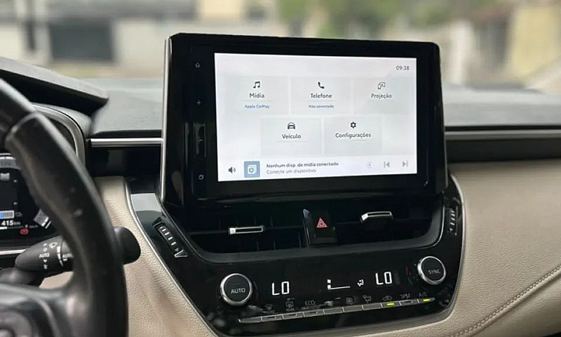 Toyota Corolla Altis...