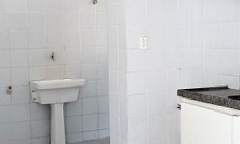(2460) Apartamento P...