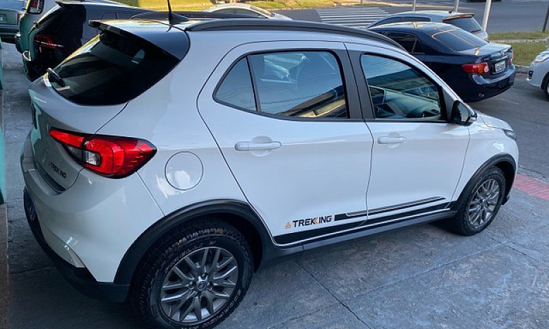 Fiat Argo Trekking 1...