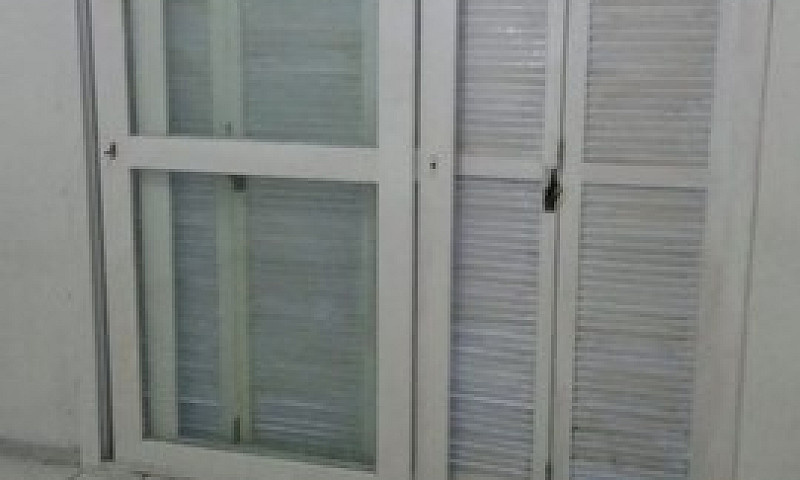 Alugo Sobrado Na Boa...