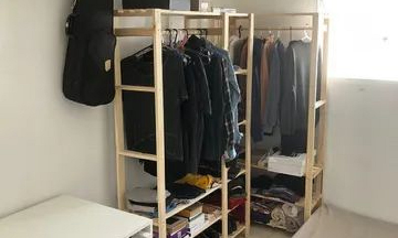 Quarto Em Apê Próxim...