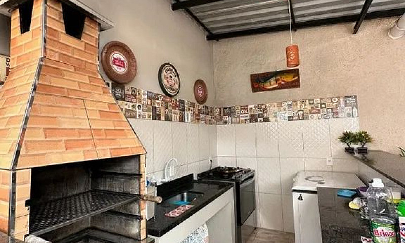 - Casa No Bequimão...
