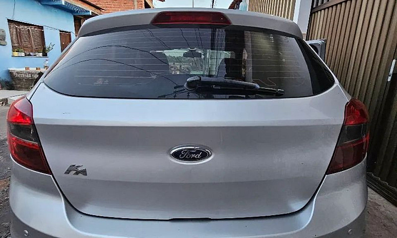 Ford Ka 1.0 Se/Se Pl...