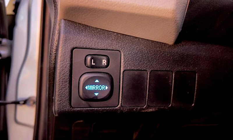 Toyota Corolla Gli 1...