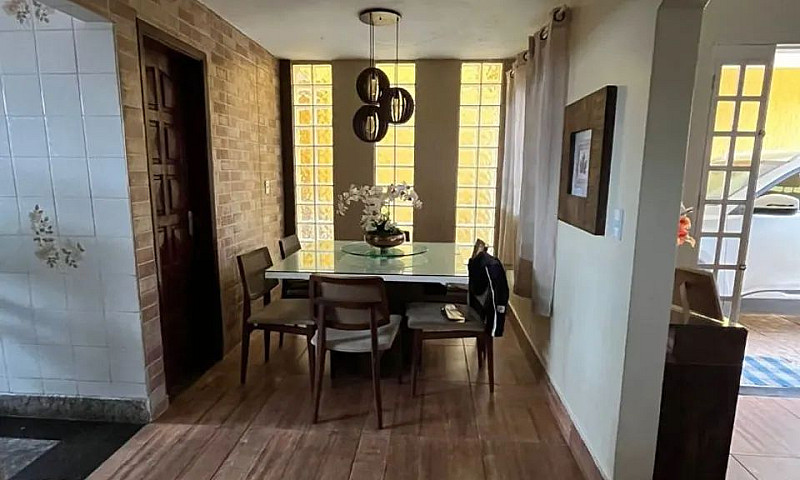 Casa No Setor Oeste ...