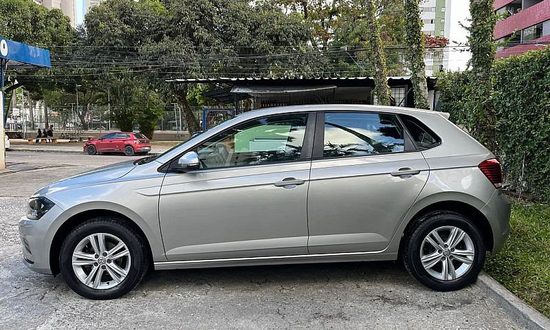 Volkswagen Polo 1.6 ...