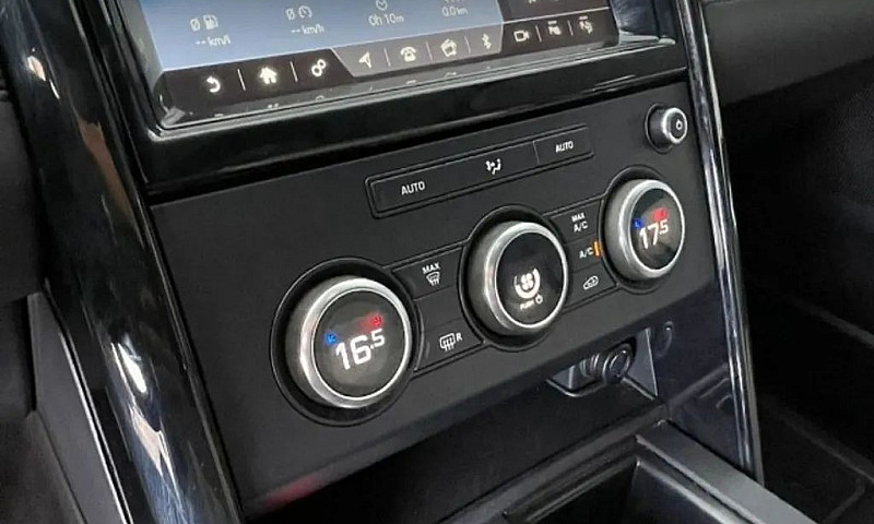 Land Rover Discovery...