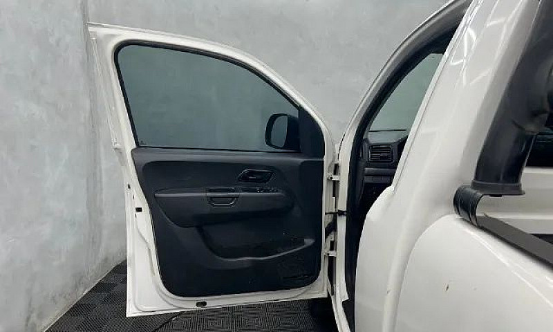 Volkswagen Amarok Cs...