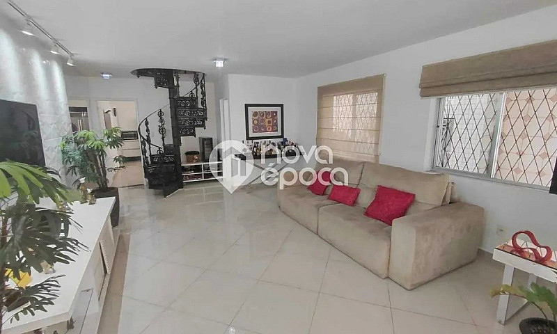 Vila Isabel | Casa 4...