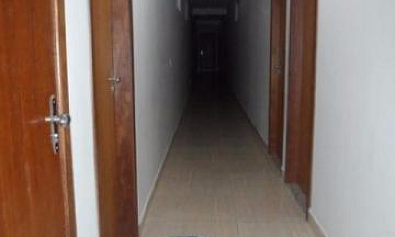 Apartamentos 1 E 2 Q...